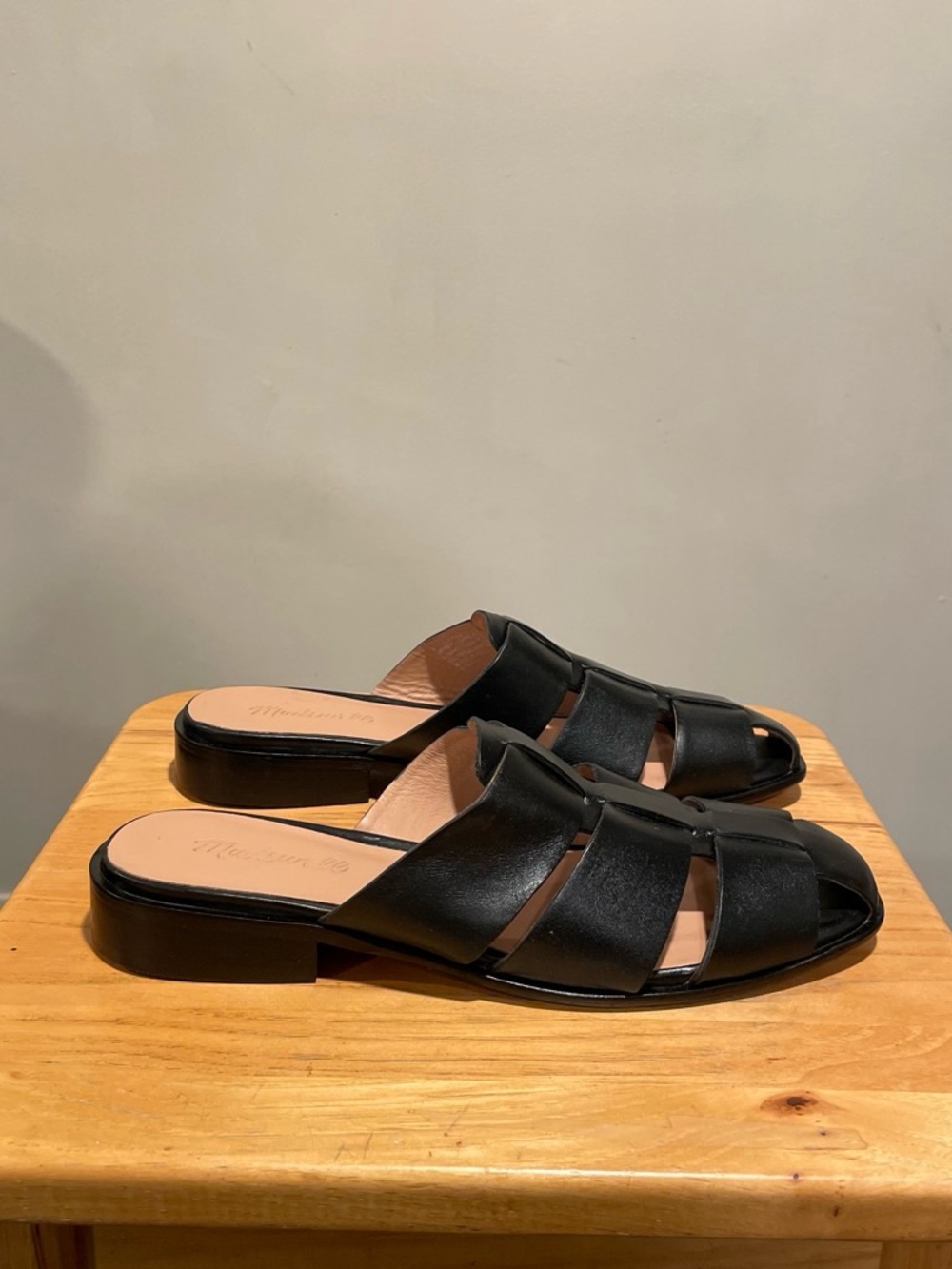 Madewll Leather Woven Sandals - Low Block Heel Size 7.5 B New - Picture 4 of 6